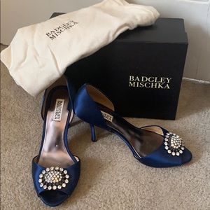 Badgley Mischka Lacie Navy Satin Pump 9.5